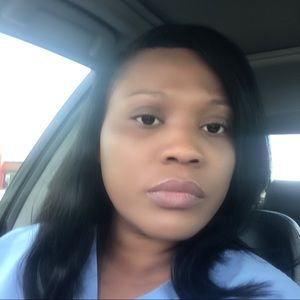 Meet your Posher, Maya